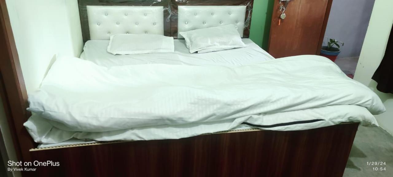 Ayodhya Harsh Home Stay מראה חיצוני תמונה