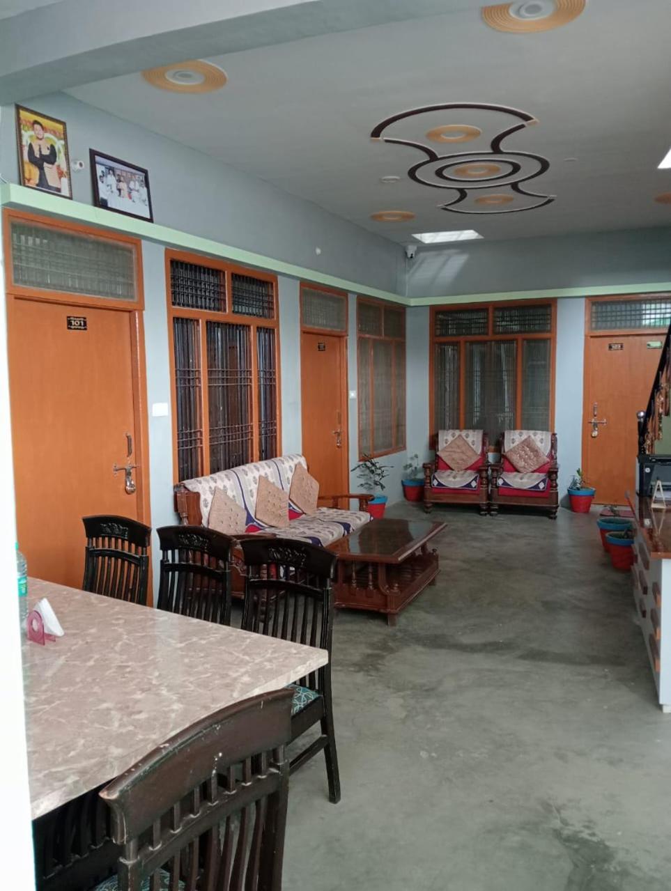 Ayodhya Harsh Home Stay מראה חיצוני תמונה